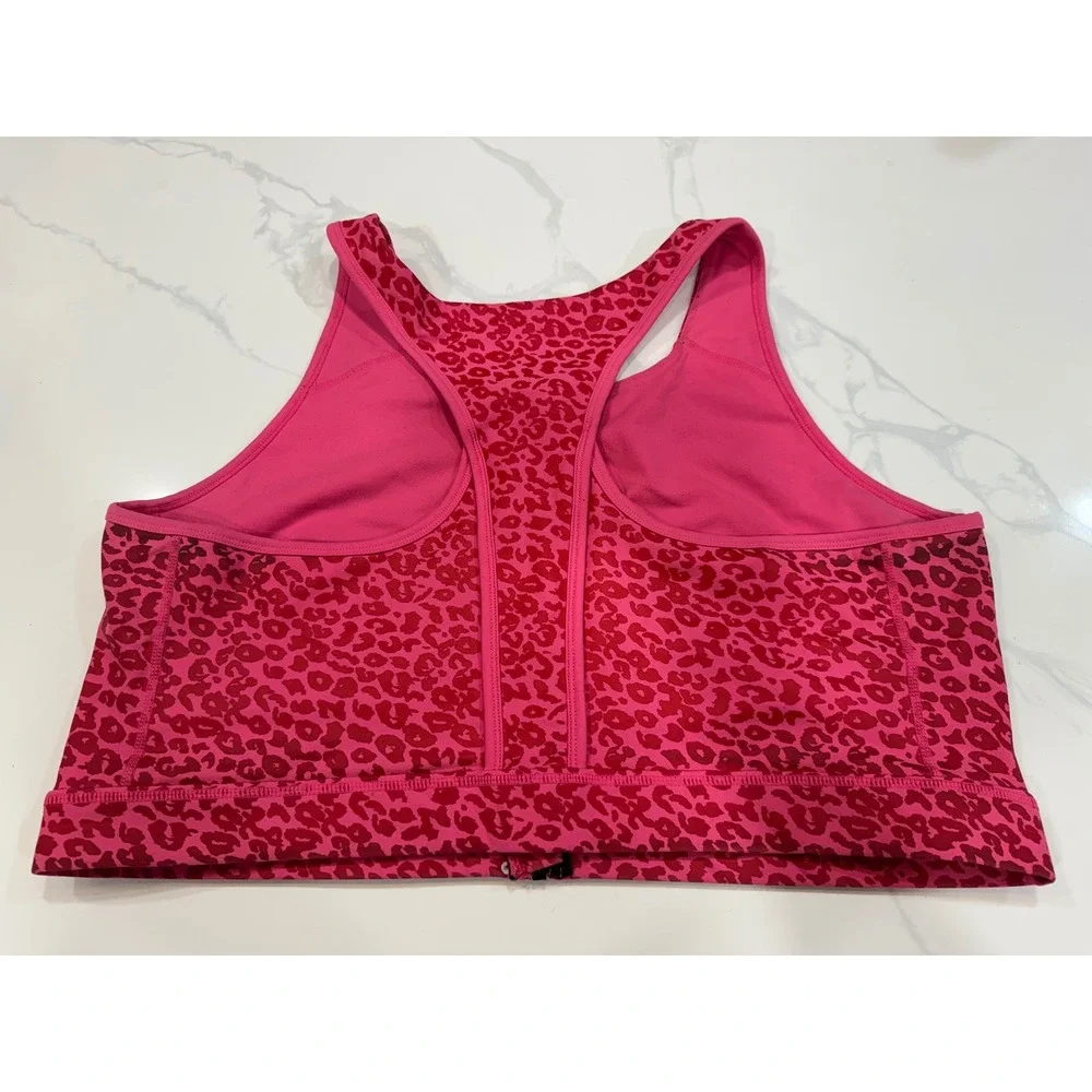 Torrid Active Low Impact Sports Bra Performance Front Zip Size 3 Pink Leopard
